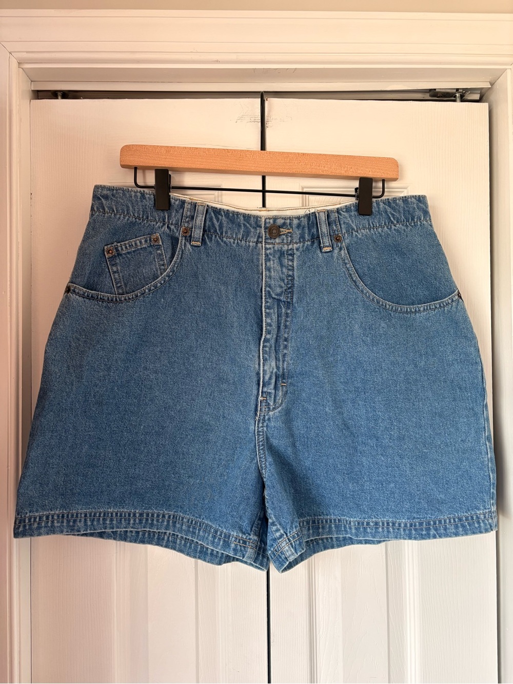 Vintage Brittania by Levi Strauss 100% Cotton High Rise Denim Shorts